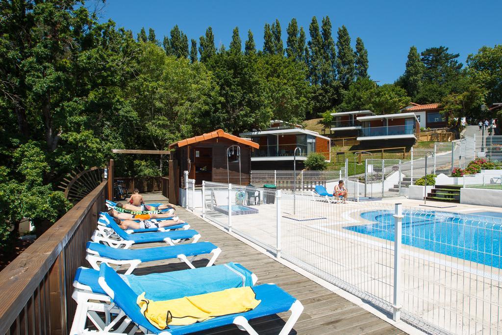 Bungalows Portuondo Parking Gratuito Мундака Экстерьер фото